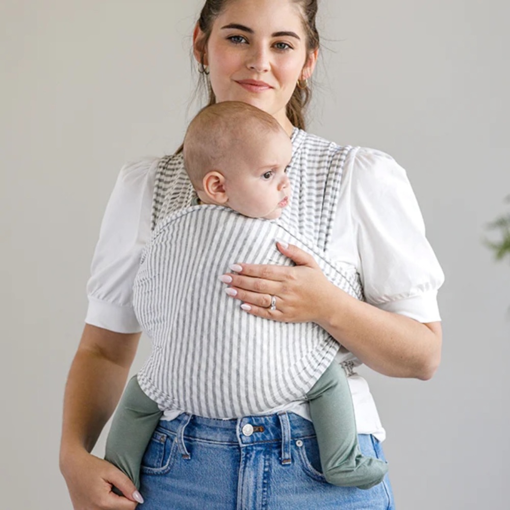Solly baby wrap - Grey and white stripe
